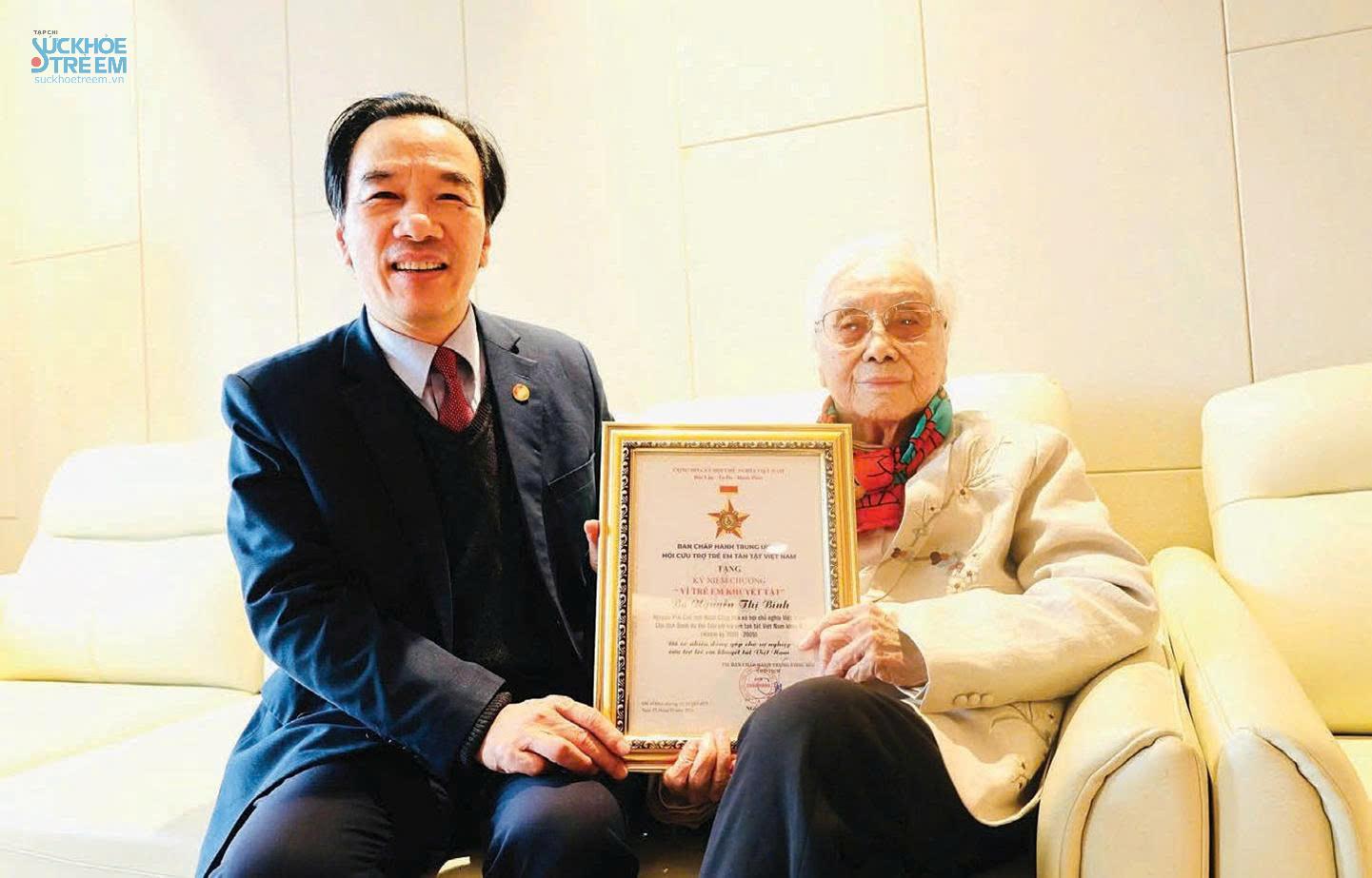 Chung tay chăm sóc trẻ em khuyết tật