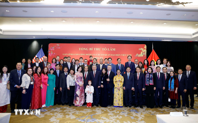 Đảng và Nhà nước luôn quan tâm, chăm lo tới cộng đồng người Việt Nam ở nước ngoài