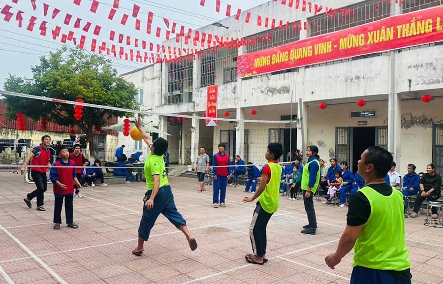 Nơi tình người thắp sáng những cuộc đời