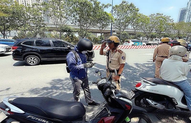 Đội CSGT Cát Lái Quyết tâm chuyển hóa điểm nóng giao thông trên trục Võ Nguyên Giáp