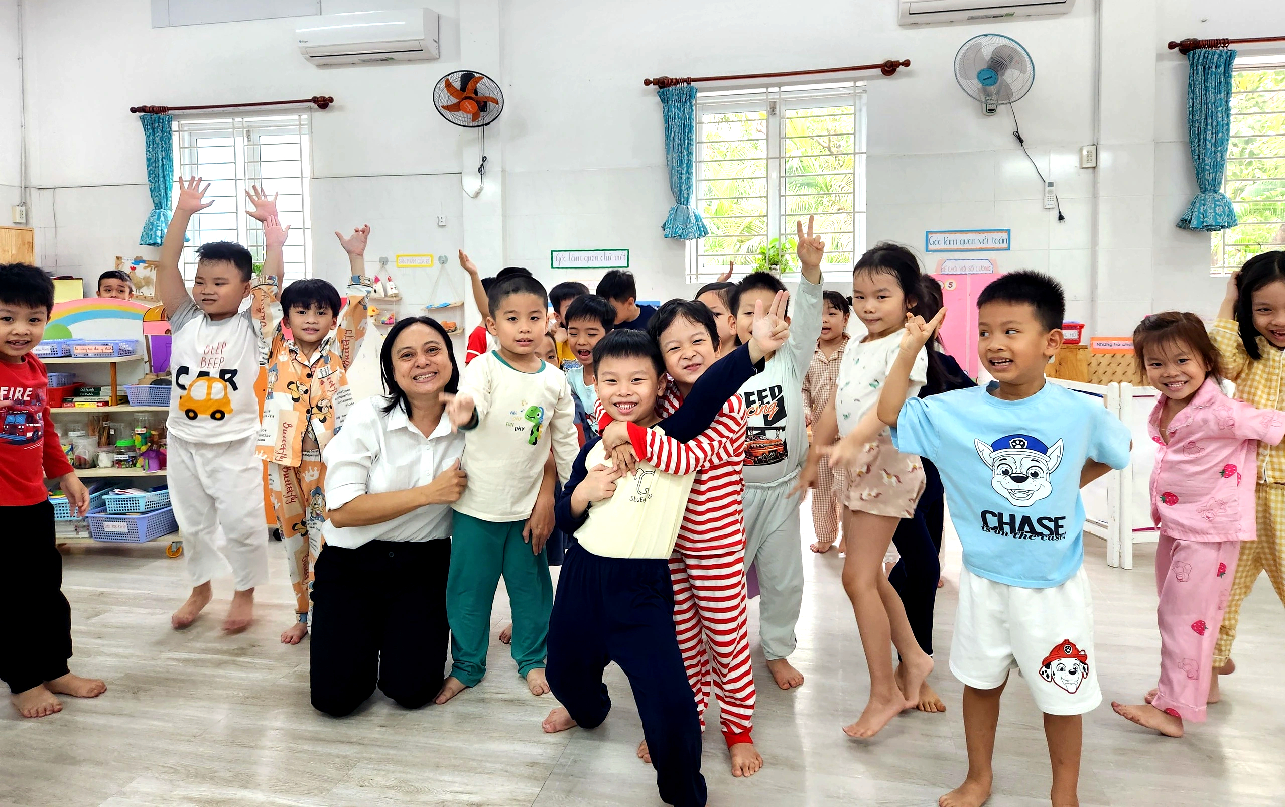 Làm sao để giáo viên mầm non hạnh phúc hơn