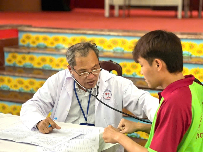 Trong y tế, không phải thiếu chất lượng, mà thiếu cảm giác được chăm sóc