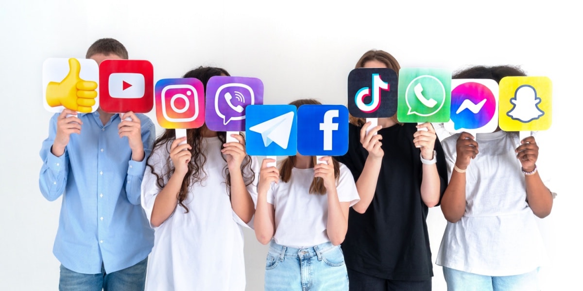 Trẻ em dưới 16 tuổi sử dụng mạng xã hội - Bài toán cấm hay quản trị  Bài 1 Khi thế giới ảo tác động đến tâm lý thật