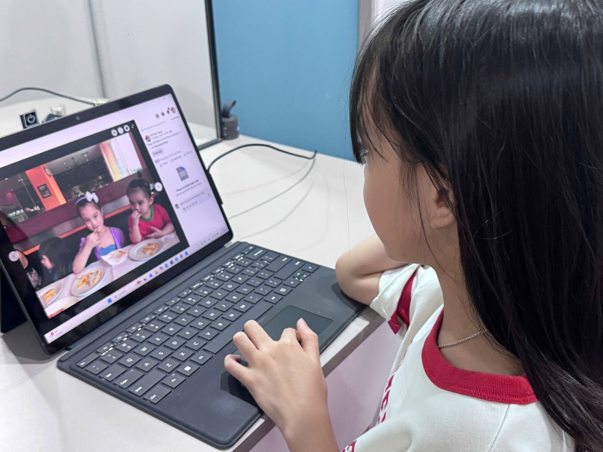 Hoàn thiện khung pháp lý về bảo vệ trẻ em trên môi trường mạng