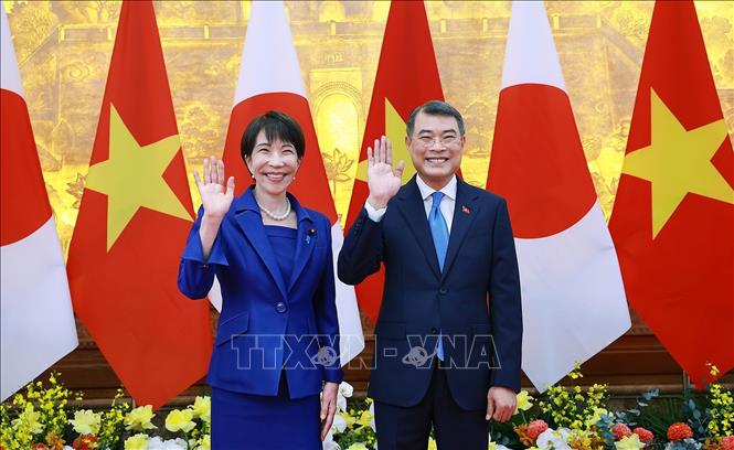 Việt Nam - Nhật Bản ký nhiều thỏa thuận hợp tác nhân chuyến thăm của Thủ tướng Takaichi Sanae