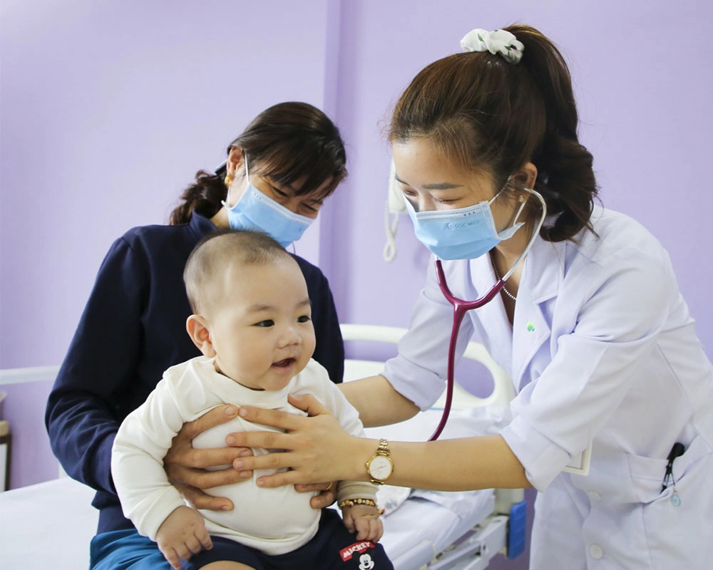 Cách phân biệt bệnh Sởi và Tay chân miệng