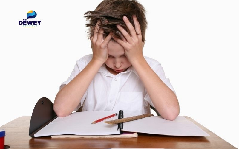 Trẻ không tập trung Nguyên nhân và 7+ cách khắc phục hiệu quả