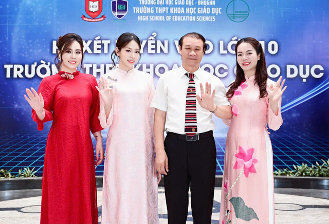 Hoa hậu Nguyễn Trần Hà Linh “Trường học là nơi đẹp nhất của thanh xuân”