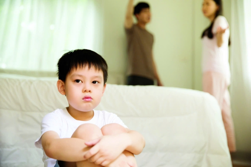 Một tuổi thơ thiếu an toàn sẽ đi theo đứa trẻ đến tận tuổi trưởng thành