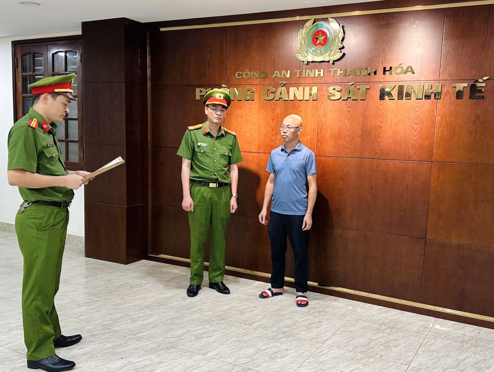 Khởi tố giám đốc Nguyễn Sĩ Phương do sản xuất “Nem chua rán Hà Nội” giả