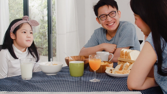 Bữa sáng lành mạnh  Chìa khóa vàng cho sức khỏe và trí tuệ của học sinh