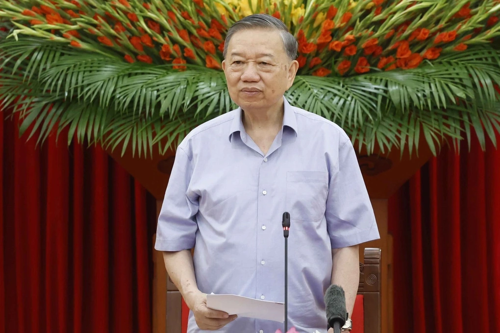 Tổng Bí thư, Chủ tịch nước  Chi phí học tập, thi cử vẫn gây áp lực lớn