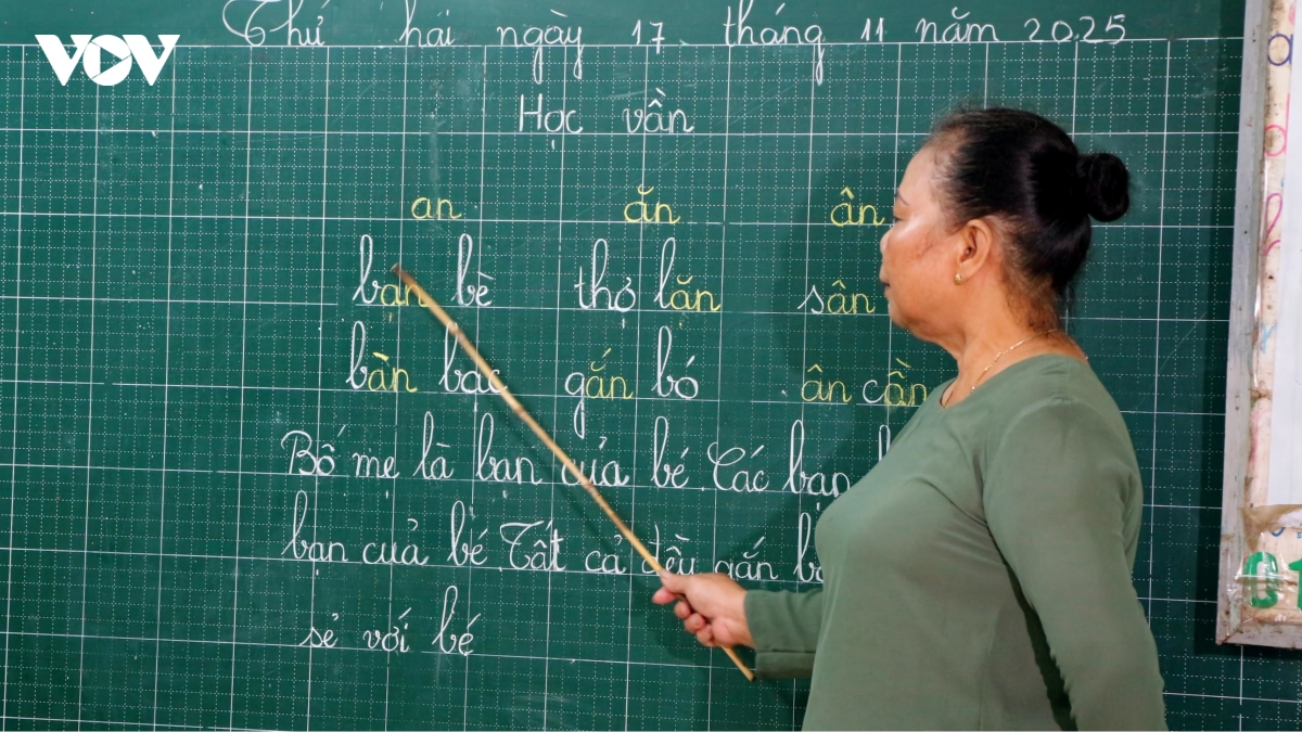 “Lớp học nhỏ - Tình thương lớn” của cô giáo Khmer Trần Thị Mươn ở Cần Thơ