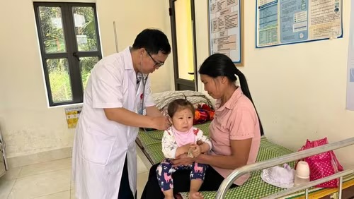 Bộ Y tế hướng dẫn quy trình khám sức khỏe định kỳ cho trẻ dưới 6 tuổi