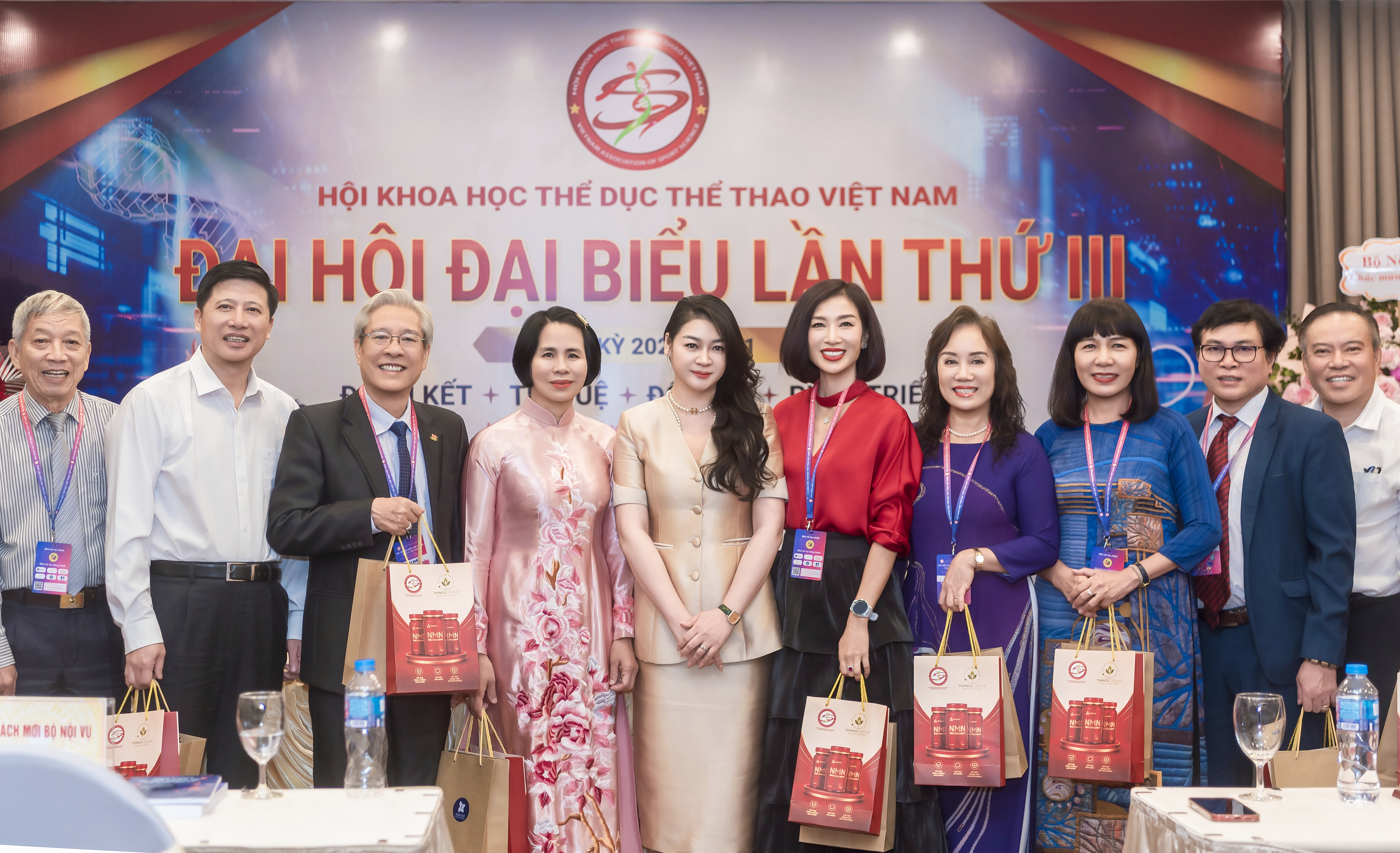 Viên uống NMN Đông Trùng Linh Chi Giải pháp hỗ trợ nâng cao thể trạng từ bên trong