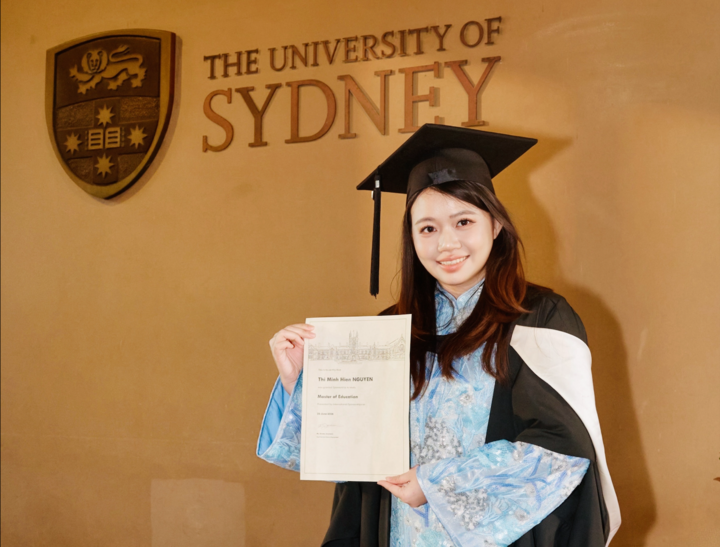 Cô giáo vùng cao thành thạc sĩ Đại học Sydney, mang AI về lớp học Việt