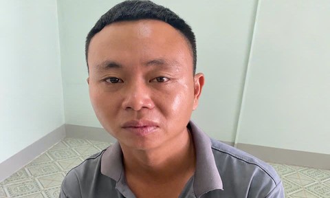 Tạm giữ cha dượng bạo hành, bóp cổ bé trai 3 tuổi gây thương tích