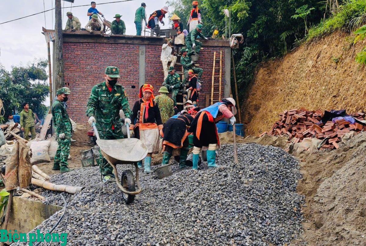 Bài 1 Chung một tấm lòng hướng về đồng bào