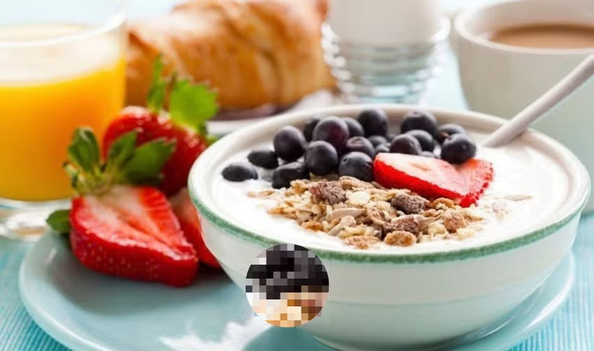 5 món ăn sáng đội lốt healthy khiến cơ thể dễ quá tải đường, muối