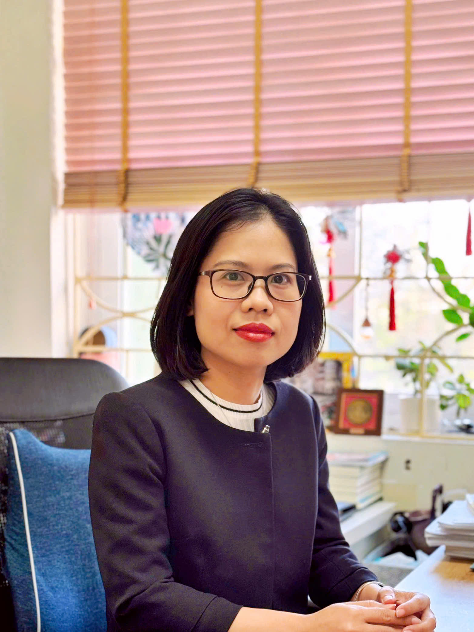 TS Ngô Thị Duyên mở thêm cơ hội giao tiếp từ chuyển động mắt