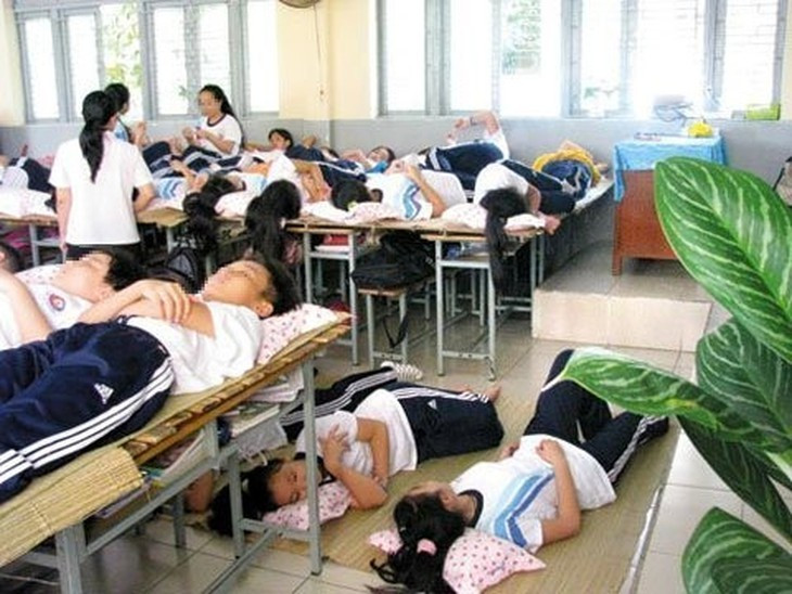 Học sinh nam, nữ ngủ bán trú chung phòng tại Trường THCS An Phú Phụ huynh lo ngại, pháp luật quy định thế nào