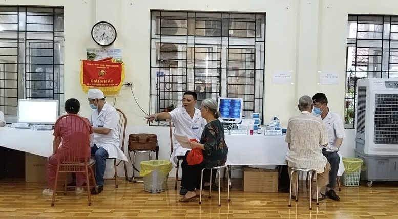 Nâng cao chăm sóc sức khỏe toàn dân, 12 vaccine tiêm miễn phí