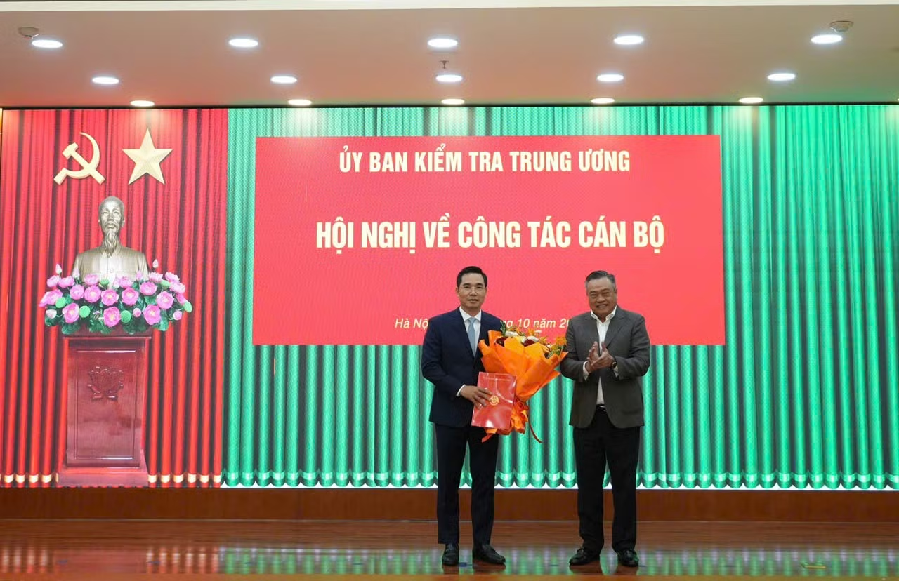Ông Trần Văn Phúc giữ chức Phó Chủ nhiệm Ủy ban Kiểm tra Trung ương