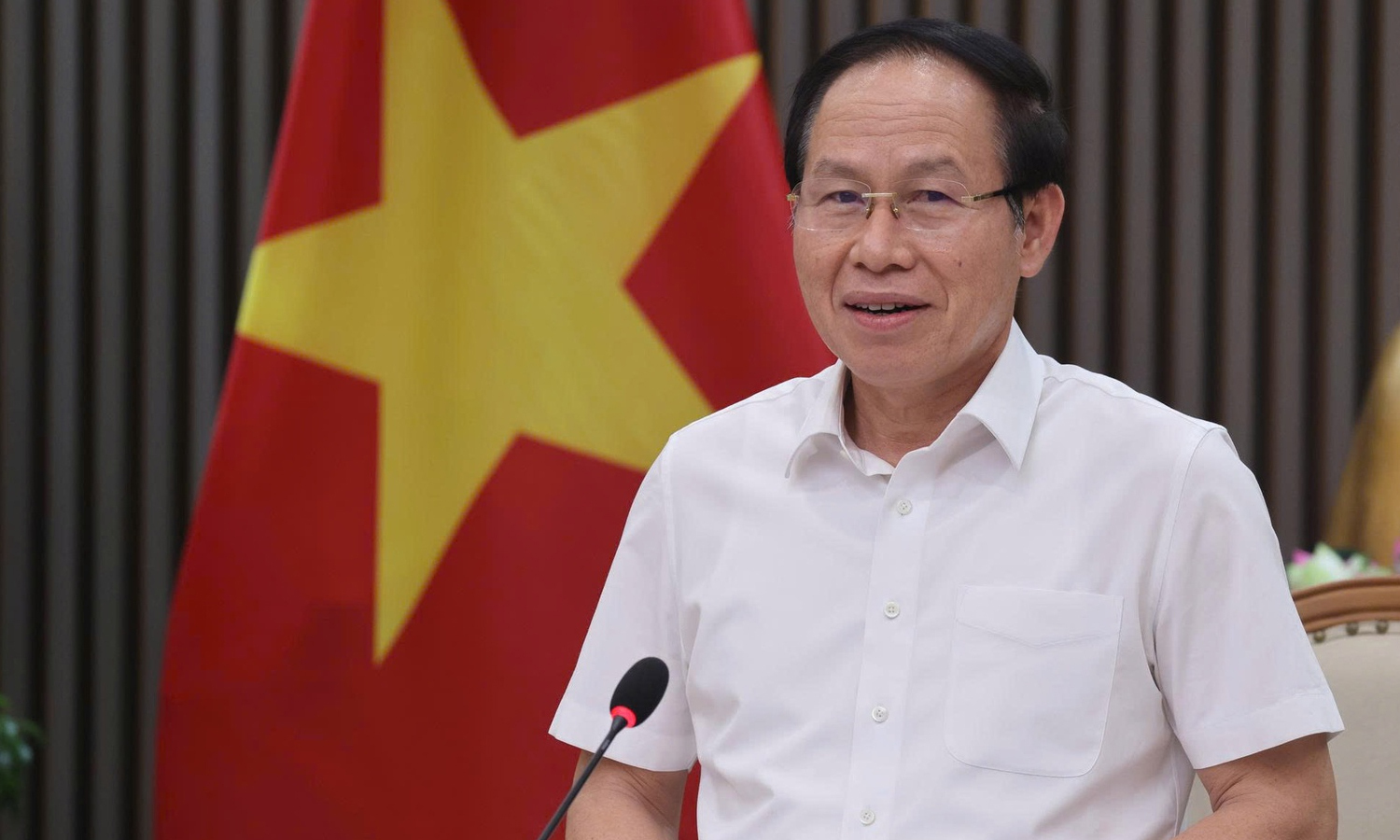 Phó Thủ tướng Lê Tiến Châu Rà soát, điều chỉnh trường học có quy mô quá lớn sau sắp xếp
