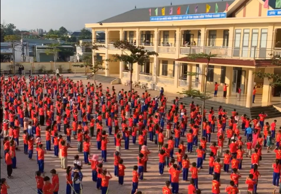 Vụ giải thể điểm trường lẻ Tiến Sơn 161 học sinh đã tới lại lớp sau công văn hỏa tốc của UBND tỉnh Nghệ An