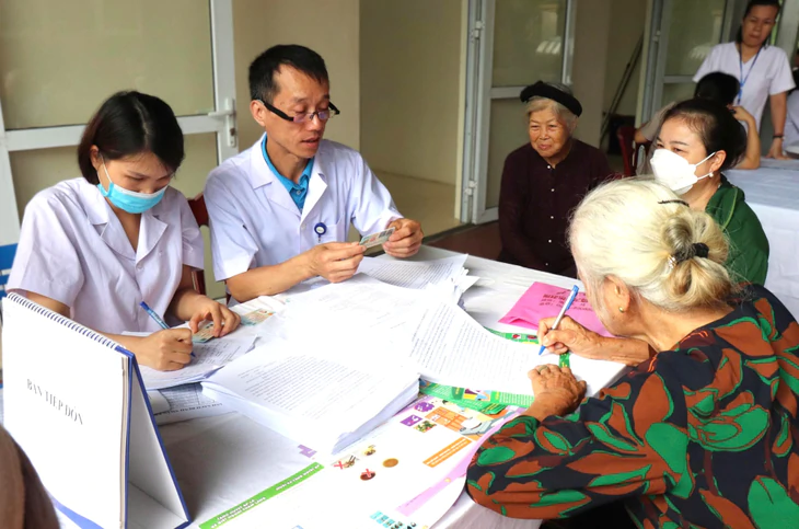 Tinh gọn bộ máy y tế Giảm đầu mối, tăng chất lượng phục vụ
