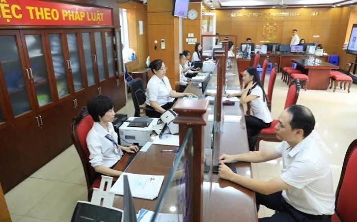 Hoàn thiện hệ thống vị trí việc làm, xây dựng đội ngũ cán bộ và quản lý biên chế