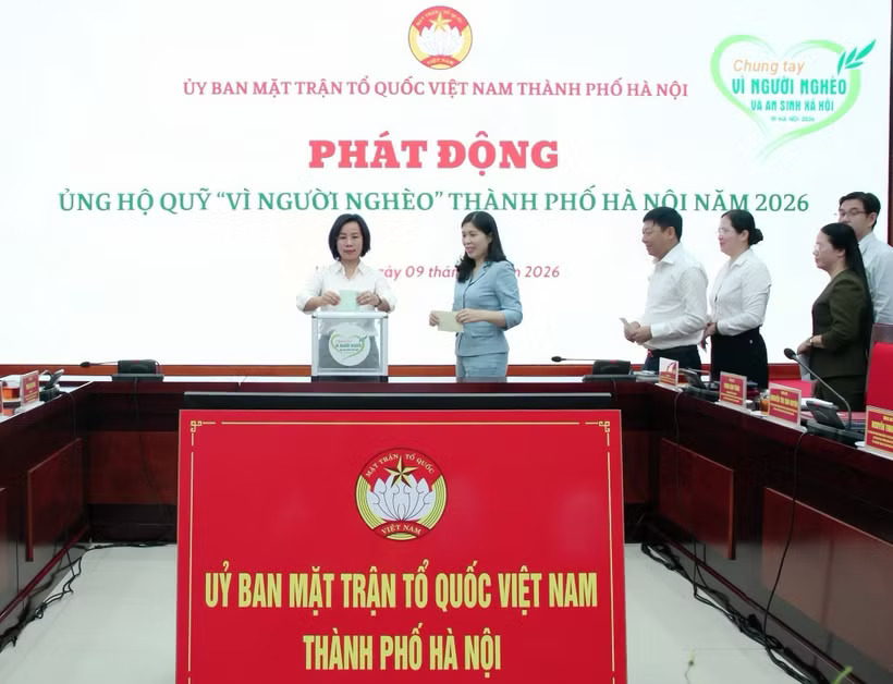 Hà Nội tiếp nhận khoảng 74 tỷ đồng ủng hộ Quỹ “Vì người nghèo” năm 2026