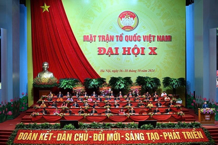 Quang cảnh phiên bế mạc đại hội.