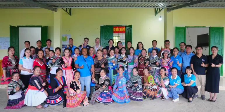 UN-led delegation visits resilient communities rebuilding after Typhoon Yagi in Viet Nam