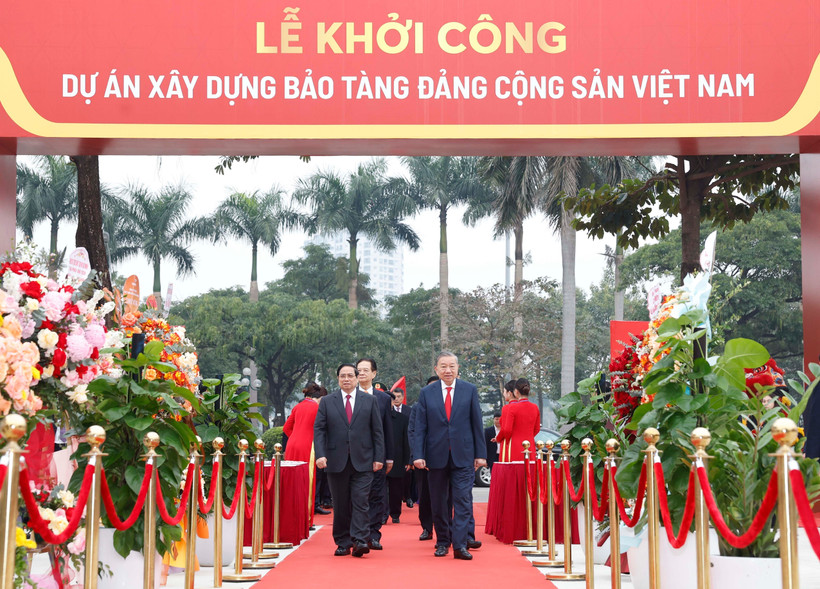 Party leader attends groundbreaking of Communist Party of Vietnam Museum
